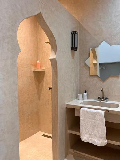 Casa Sira-Charming Home In The Heart Of The Kasbah 丹吉尔 外观 照片